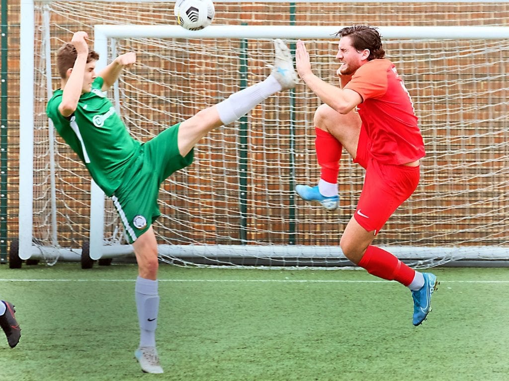 Binfield FC v Berks County pictures: Andrew Batt FootballinBerkshire