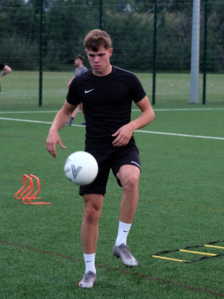 Wokingham & Emmbrook FC pictures: Andrew Batt FootballinBerkshire