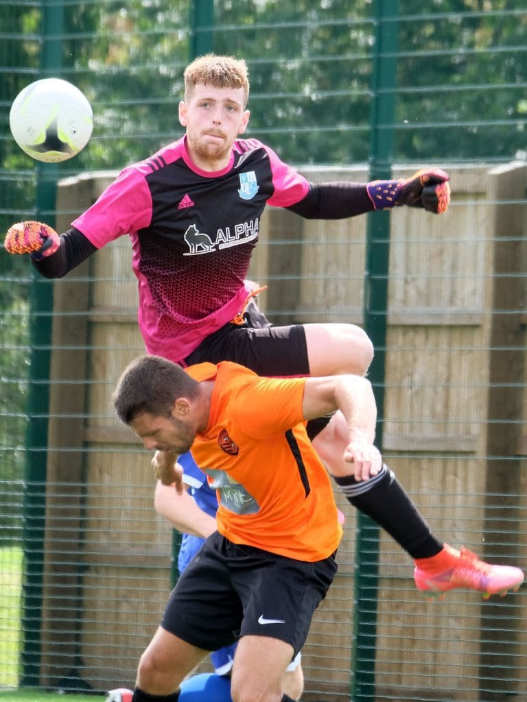 Wokingham & Emmbrook v Frimley Green pictures: Andrew Batt FootballinBerkshire