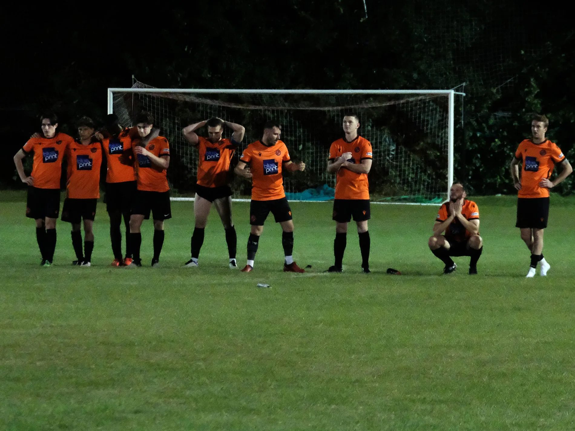 Wokingham & Emmbrook v Easington Sports Pictures: Andrew Batt FootballinBerkshire