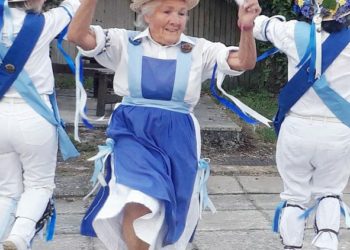 Annie Wilson dancing at the Jolly Farmer, Hurst