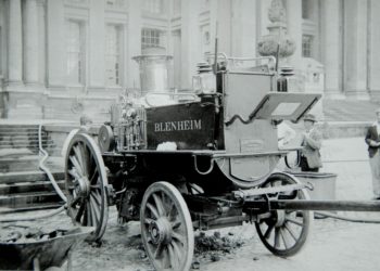 Blenheim fire engine