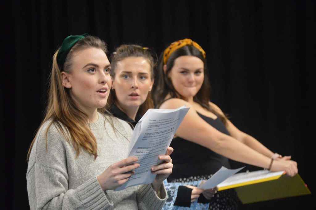 Hexagon Reading Cinderella