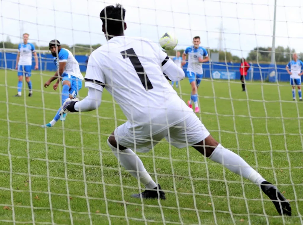 Eversley & California v London Samurai Pictures: Richard Milam