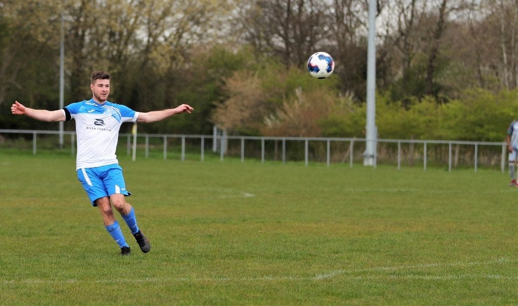 Eversley & California v Ash United Pictures: Richard Milam