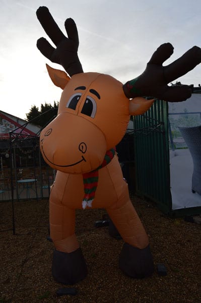 Hare Hatch Sheeplands Santa arrival