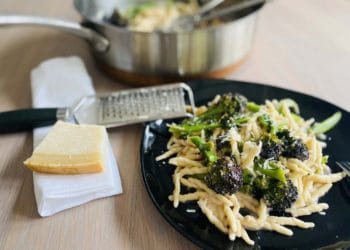 Purple Sprouting Broccoli & Lemon Pasta