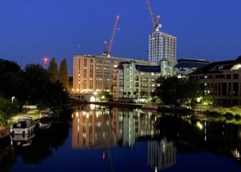 FUTURE HOPES: Reading UK is backing a bid to see the town granted City Status to mark the Queen's Platinum Jubilee