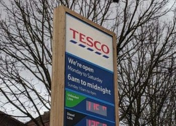 tesco finchampstead road covid