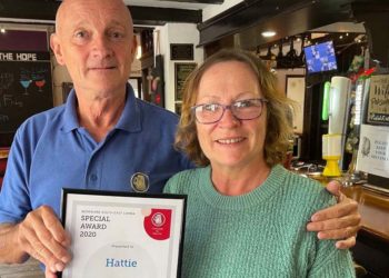 hope and anchor pub reading wokingham landlady award