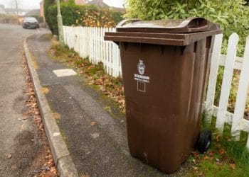 hgv driver shortage wokingham waste collection