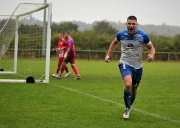 Eversley & California FC Pictures: Richard Milam