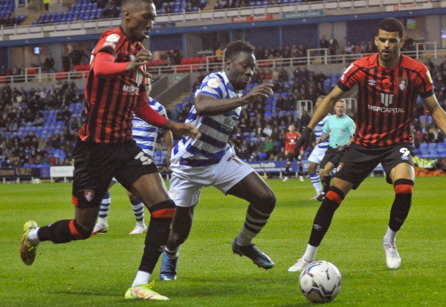 Reading v AFC Bournemouth Pictures: Steve Smyth