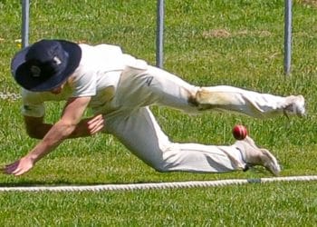 Emmbrook and Bearwood 1s v Holyport 1s (batting) An amazing dive to stop a ball crossing the boundry for a four! (Flicked the ball away from the line)