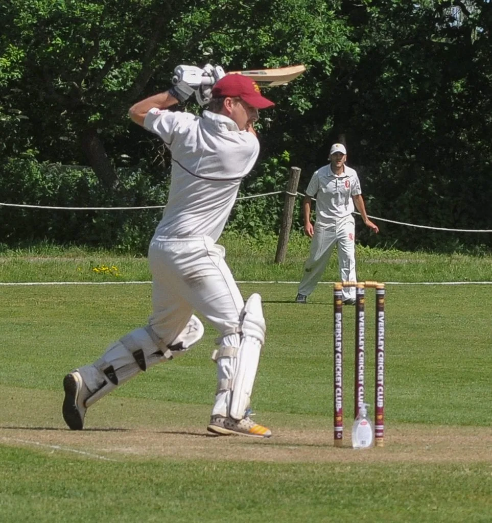Eversley 2s (batting) v Wargrave 2sSeb Powers (batting)