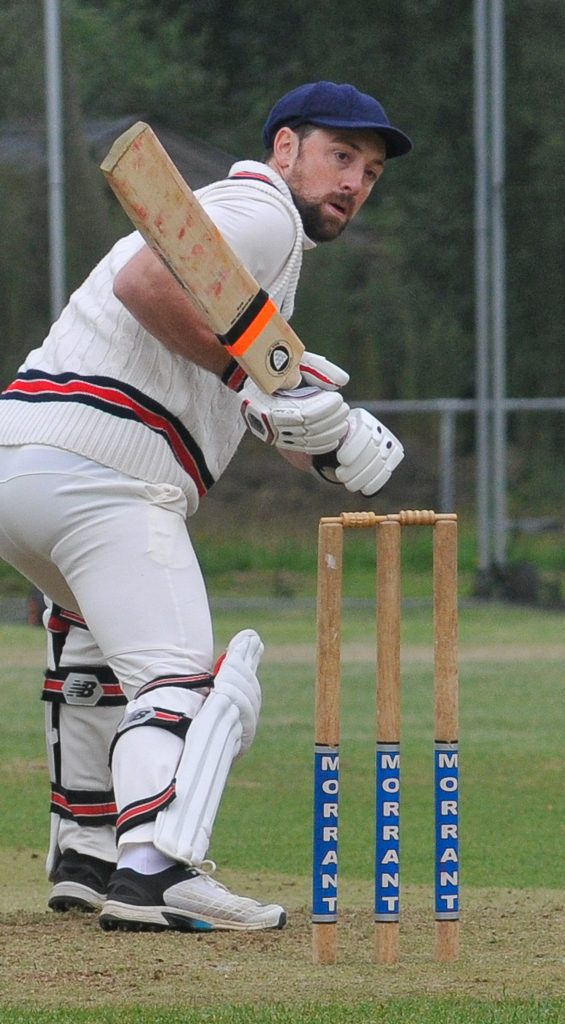 Emmbrook & Bearwood CC (batting) v Knotty Green CC 2sMatt Booth batting