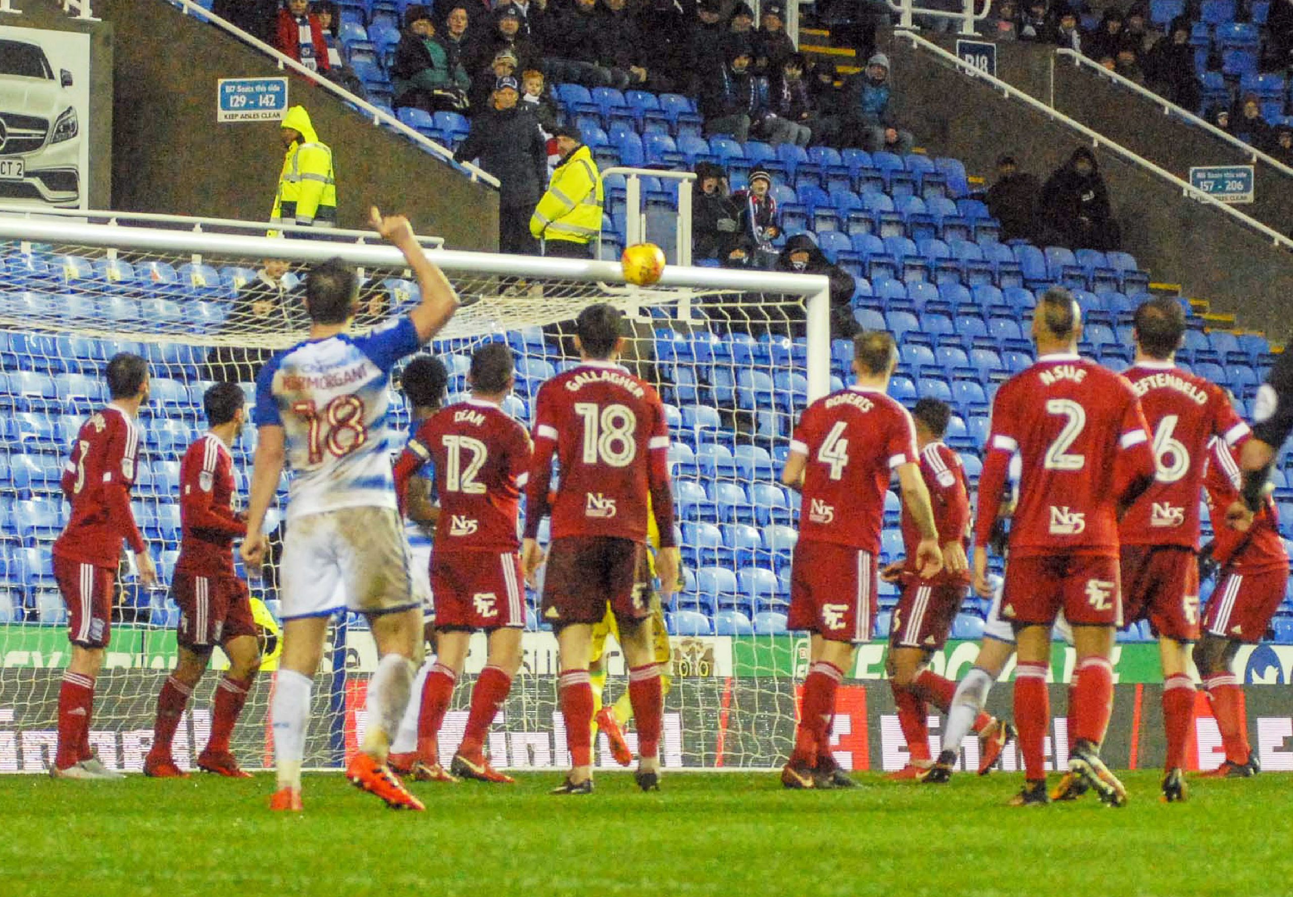 Kermorgant hits the bar