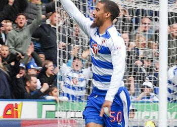 Lewis Grabban celebrates