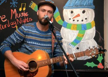 Local Artist Bruce Neil singing at the Hope and Anchor Pub Wokingham all the music he played he wrote himself