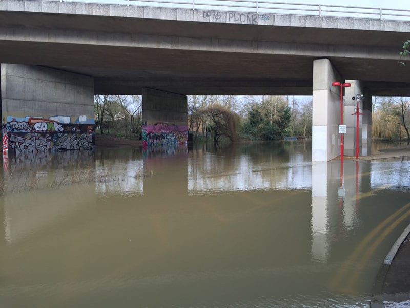 Loddon Bridge flooding