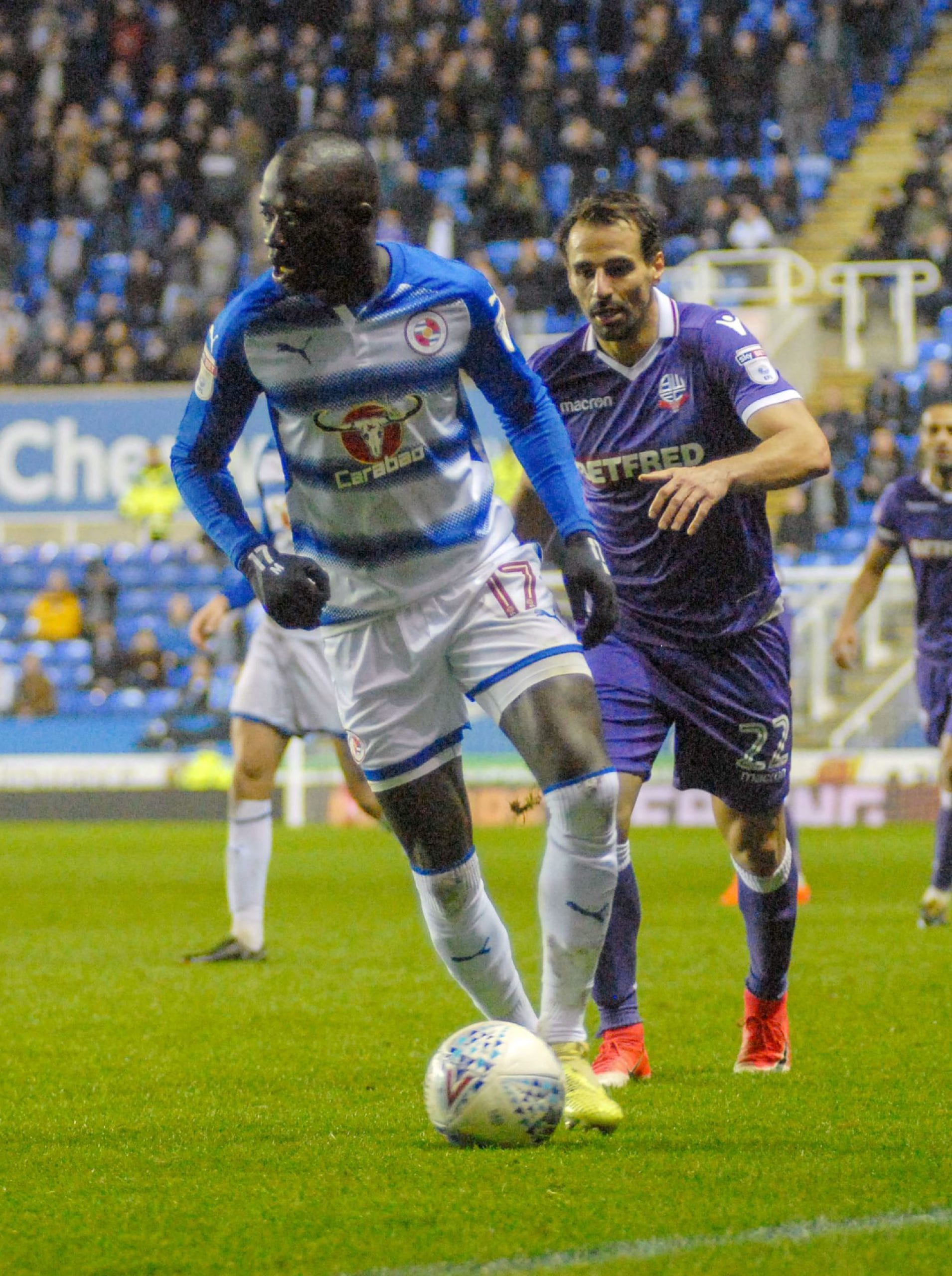 Mo Barrow breaks forward