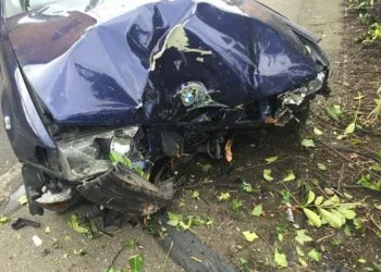 Mohawk Way Car Crash