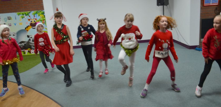 Spotlights dance center