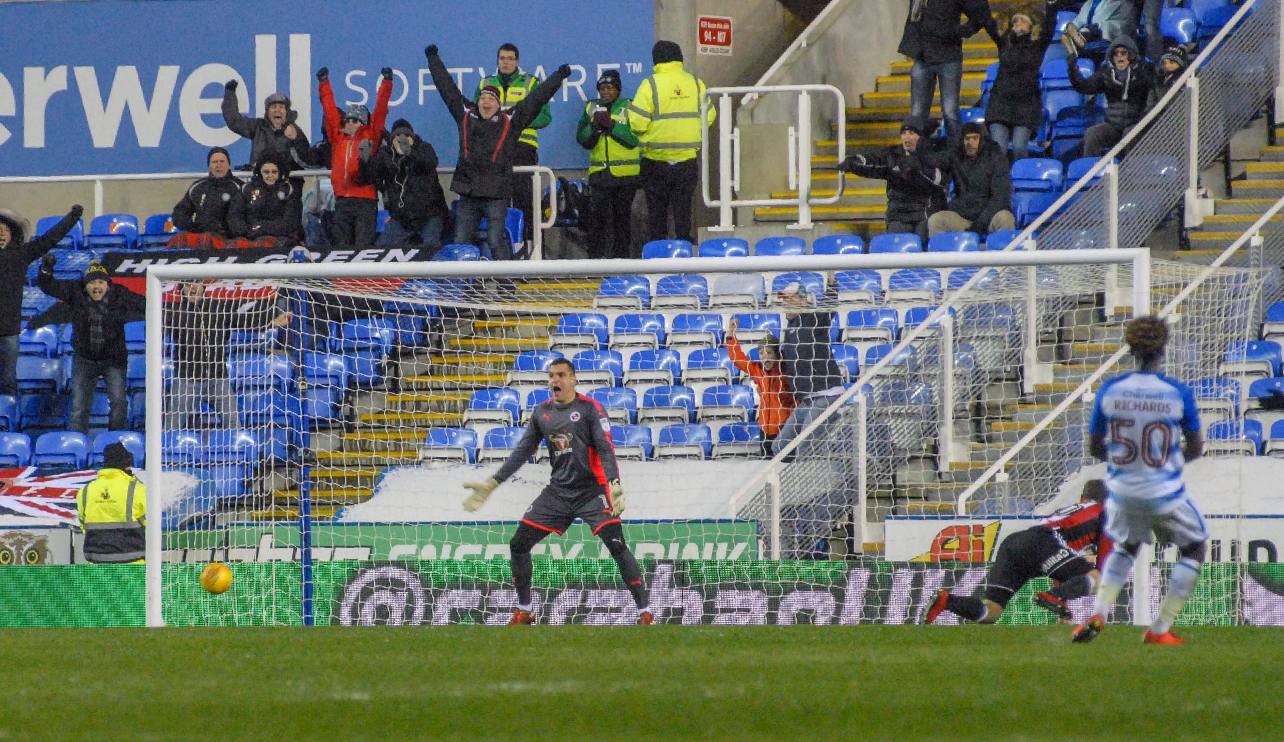 Vito Mannone left furious as Billy Sharp puts the visitors ahead