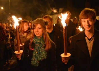 Wokingham Fireworks parade
