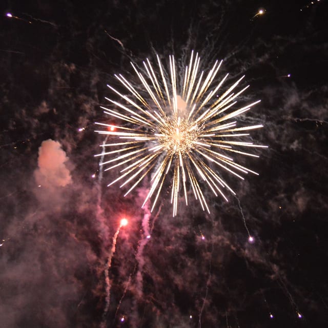 Wokingham Fireworks Miltons