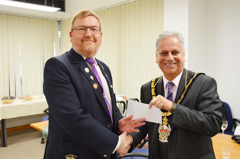 Wokingham Half Marathon charity presentation