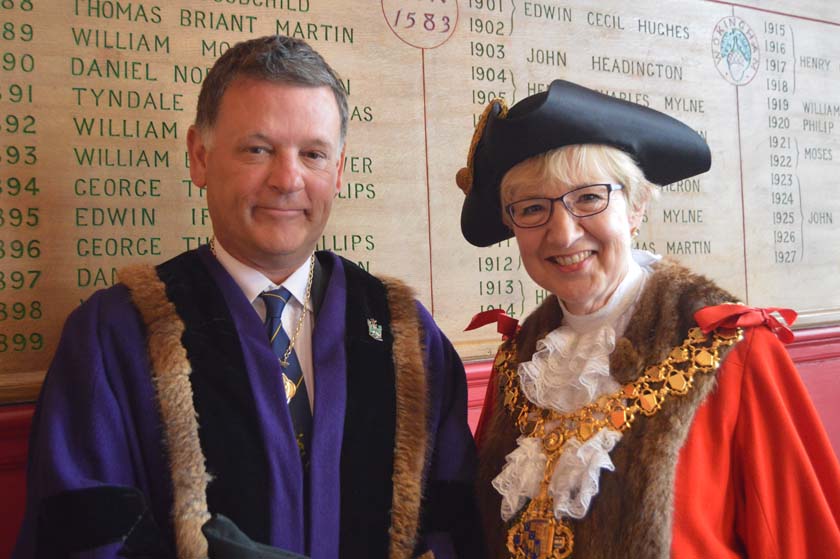 Wokingham Town Mayor making