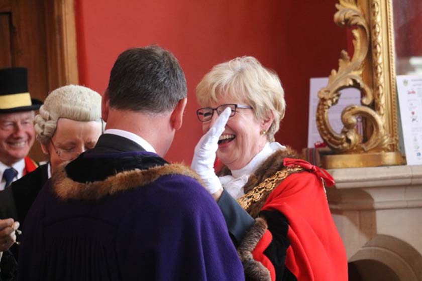 Wokingham Town Mayor making