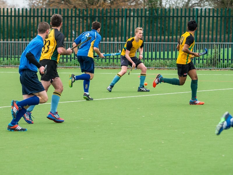 Sonning look to squeeze out a Wokingham attack