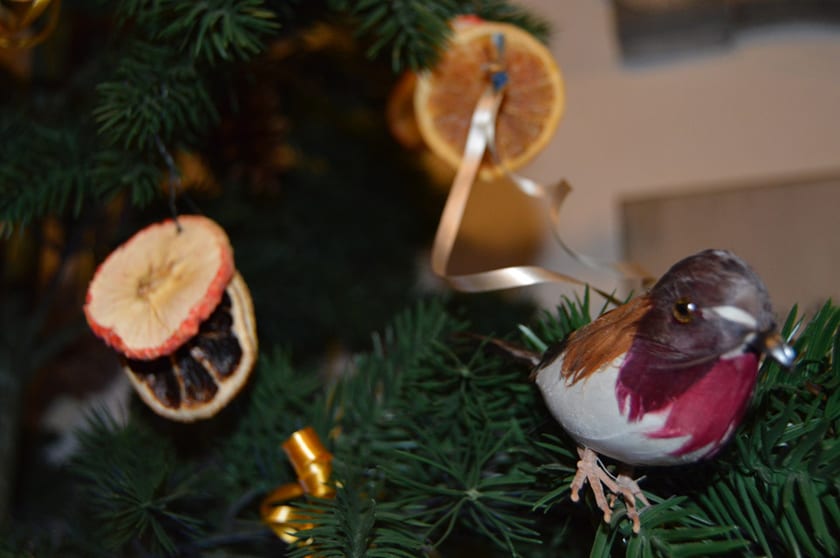 st marys shinfield christmas tree festival   o