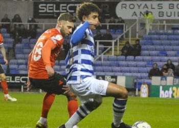 Reading v Luton Town Pictures: Steve Smyth