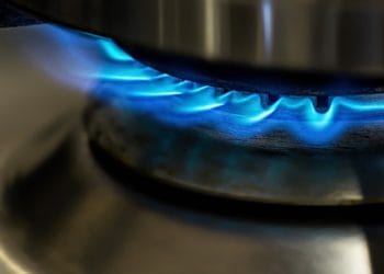 Don't be distracted while cooking warns Royal Berkshire Fire and Rescue Service Picture: Steve Buissinne from Pixabay