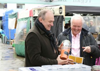 Sir Ed Davey and Cllr Clive Jones at the market in Wokingham