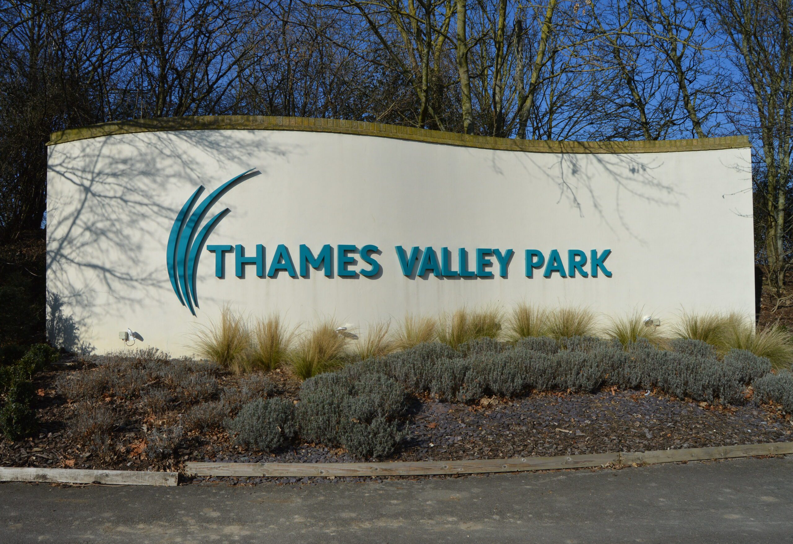Park and Ride service to continue running from Thames Valley Park