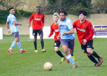 Monay Mills-Chandler v London Samurai Rovers with Rafa Brando in the background Picture: Peter Toft