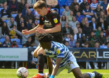 Reading v West Brom Pictures: Steve Smyth