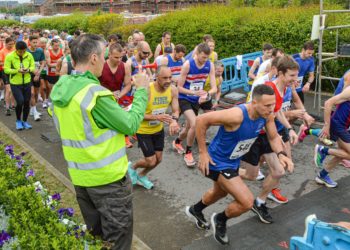 The Shinfield 10k on Bank Holiday Monday.

The Start.