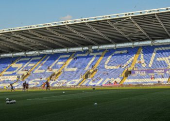 Select Car Leasing Stadium - Reading FC