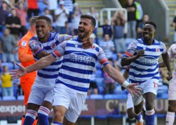 Reading v Cardiff City Pictures: Steve Smyth