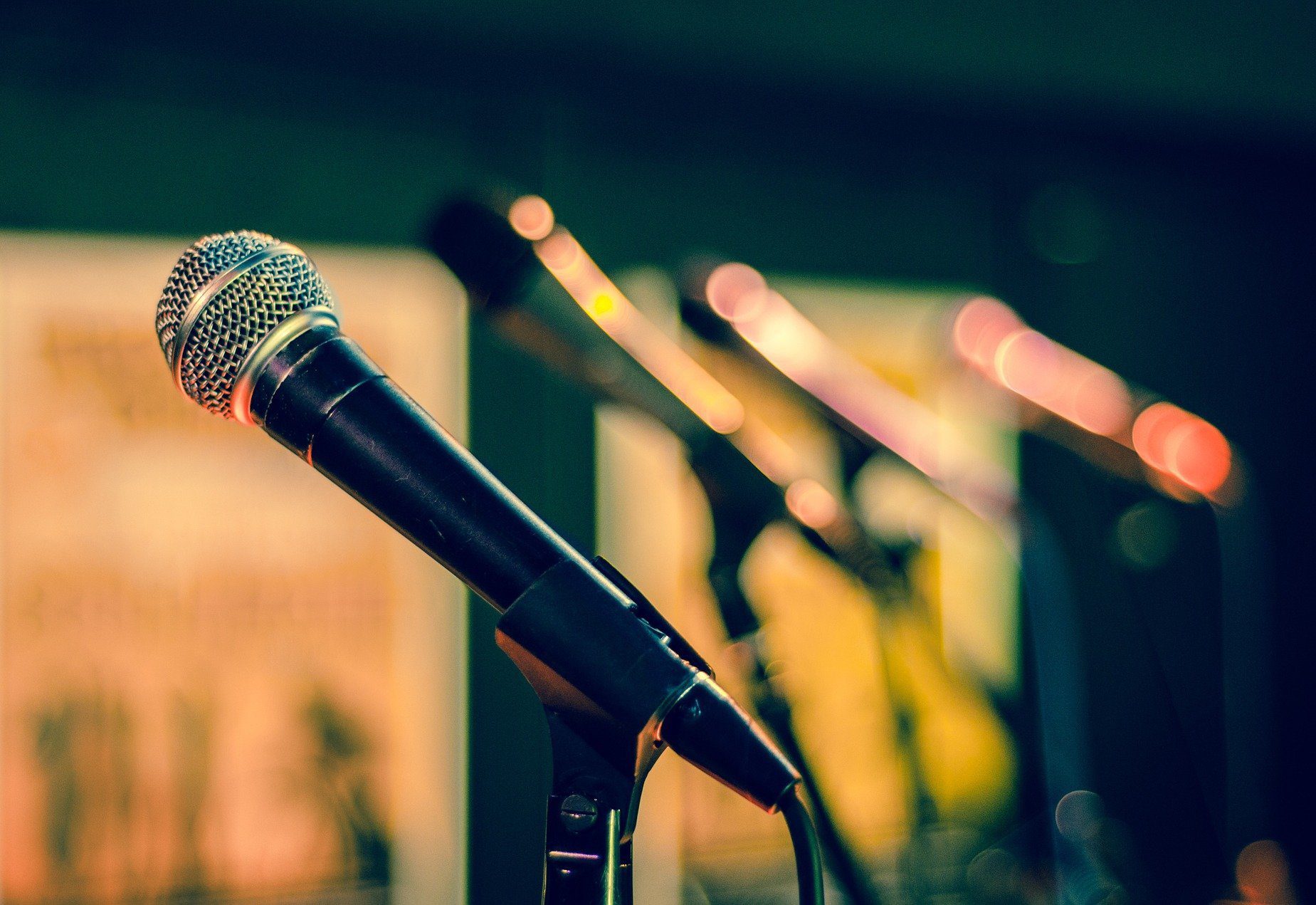 Live & Love Music launches its new monthly jam night at Veeno, with a one-night only mash-up jam band, featuring Tom Martin. Picture: Rudy and Peter Skitterians via Pixabay