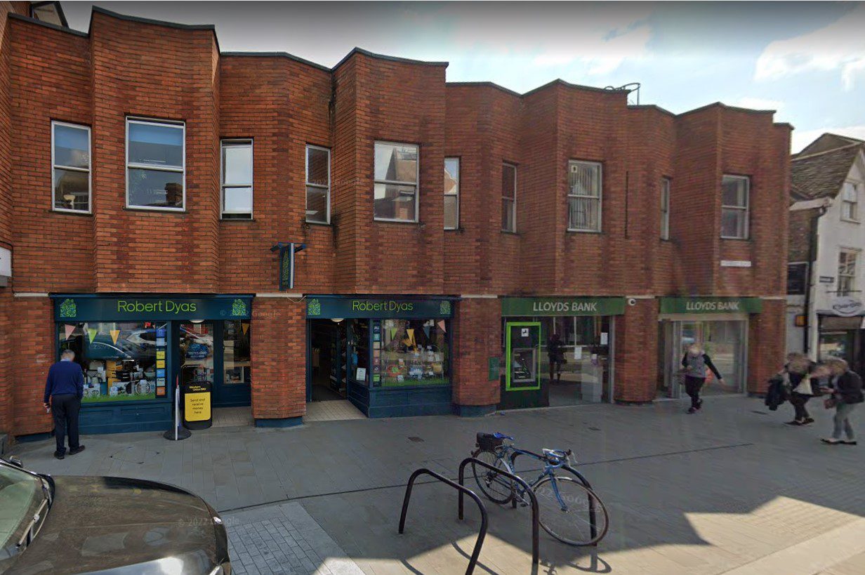 Plans to knock down two shops in Wokingham’s Market Place to create 60