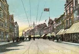 Reading's Broad Street Picture: Berkshire Local History Society