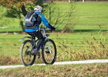 Cycling will clock up miles and points. Picture: Manfred Antranias Zimmer via Pixabay