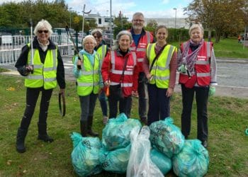 Some of the participants and some of the rubbish collected.L-R Shelah Flower, Cllr Carol Jewell, Mary Bather, Cllrs Shirley Boy and Andy Croy, a volunteer and Cllr Sheena Mathews.