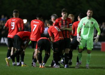 Bracknell Town v Ipswich Town Pictures: Neil Graham